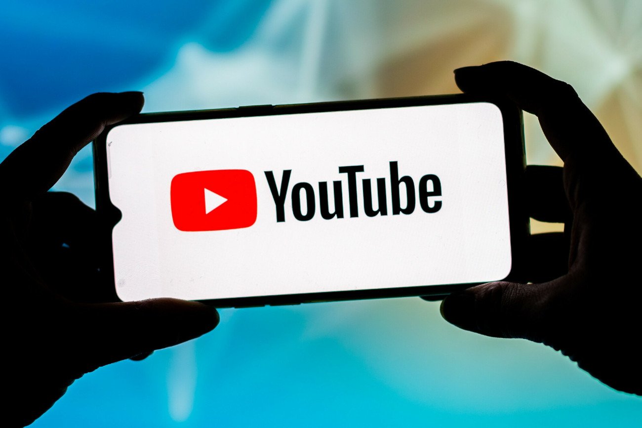 Mengatur jadwal upload video YouTube