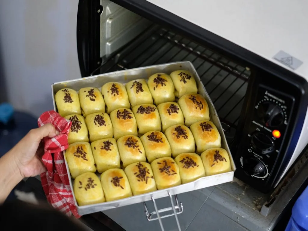 cara memanggang kue pakai oven