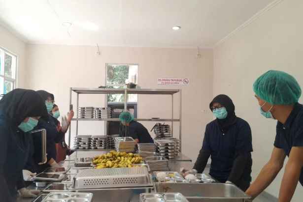 Strategi Efisiensi Tenaga Dapur dalam Kegiatan Harian