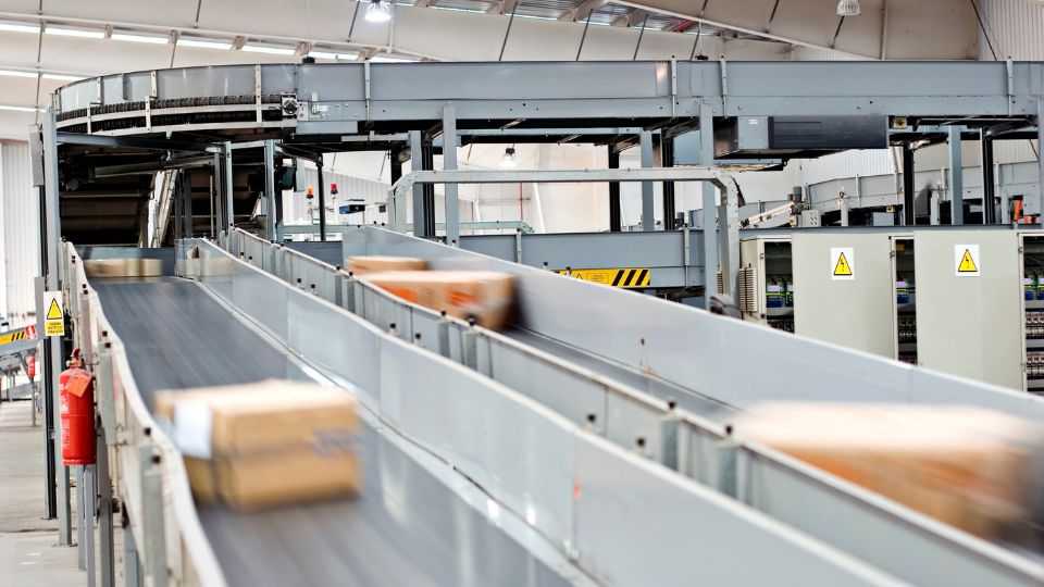 Fungsi Sistem Conveyor Di Produksi